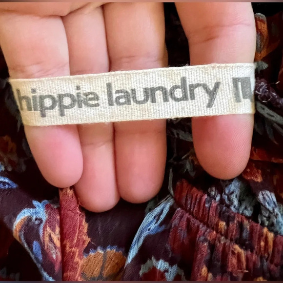 Hippie Laundry Bohemian Floral Sheer Tank Top - Large - Picture 5 of 5